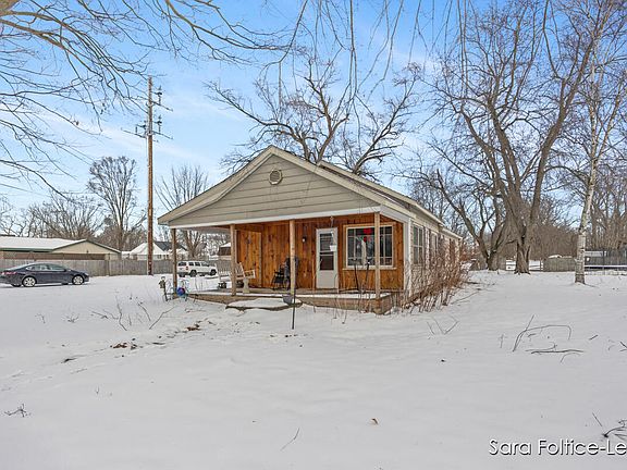 2nd image of 17076 2nd St