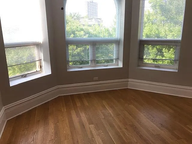 717 W Roscoe St #3 — Photo 16