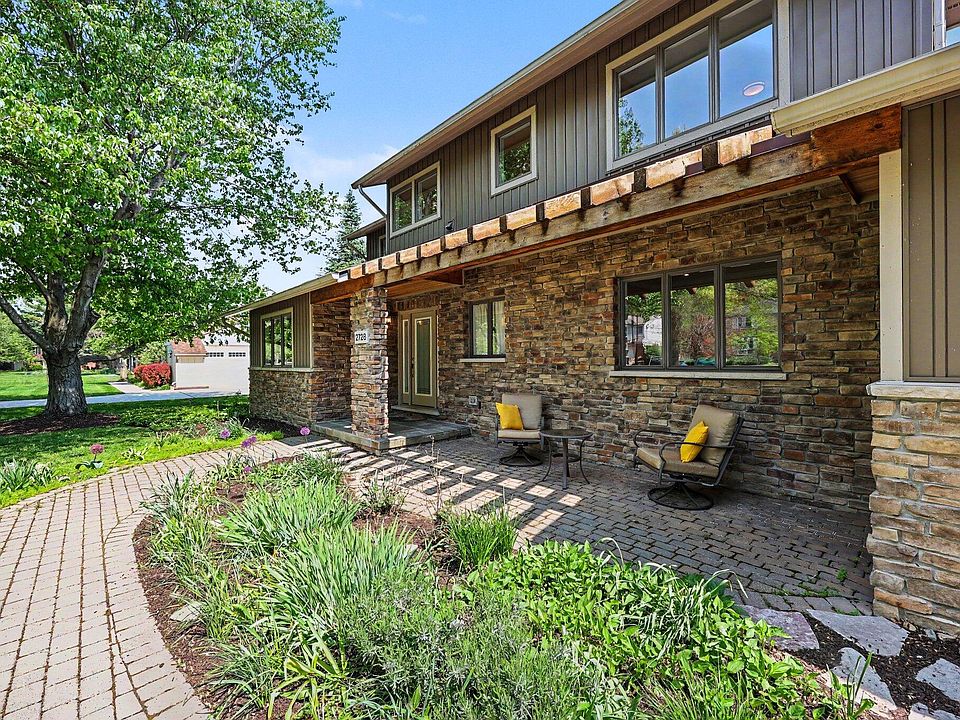 1st image of 2728 Holyoke Ln