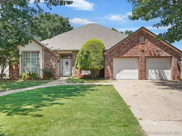 2823 E 89th St, Tulsa, OK 74137