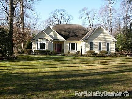 1st image of 48 Kings Creek Cir