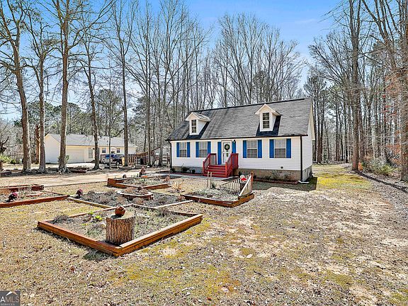 2nd image of 1209 N Hampton Dr