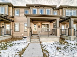 1481 N 148th Ave NW, Calgary, AB T3P 1V1