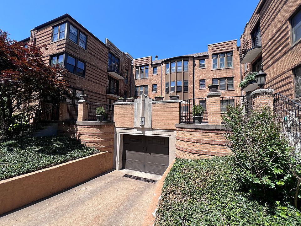 1st image of 703 Westwood Dr #2C