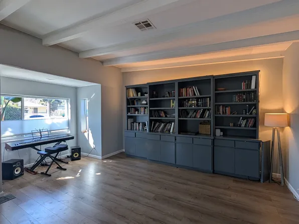 2250 Capitol Ave, East Palo Alto, CA 94303