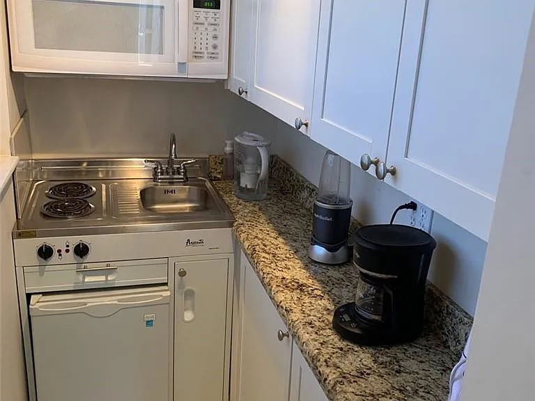 2920 N Ocean Blvd #1 — Photo 6