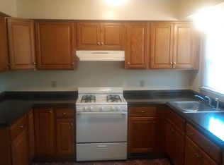 14 Beckside Rd, North Providence, RI 02911