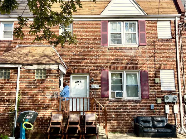 428 Marlton Ave, Camden, NJ 08105