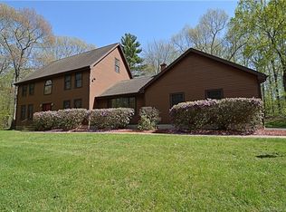 452 Lebanon Ave, Colchester, CT 06415