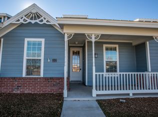 2123 10th St, Lubbock, TX 79401