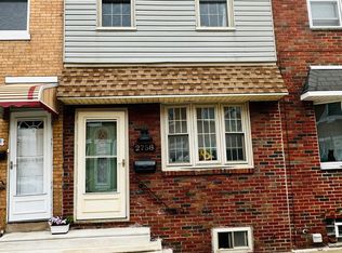 2758 Plum St, Philadelphia, PA 19137