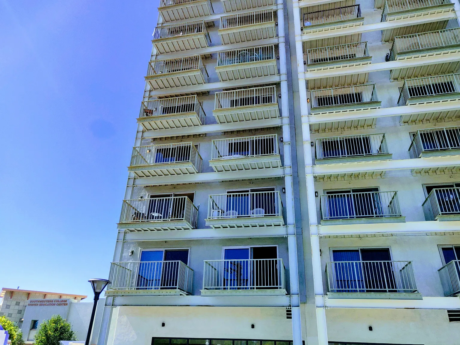 1 bed, 500 sqft, $1,499 — Photo 2