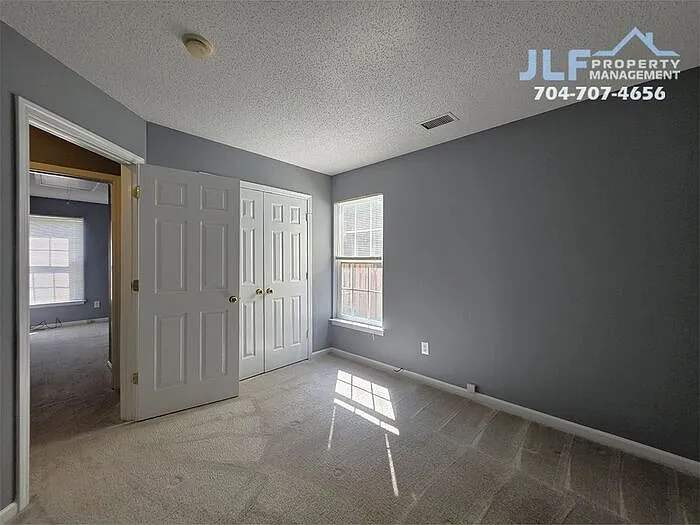 8417 Appledale Dr — Photo 15