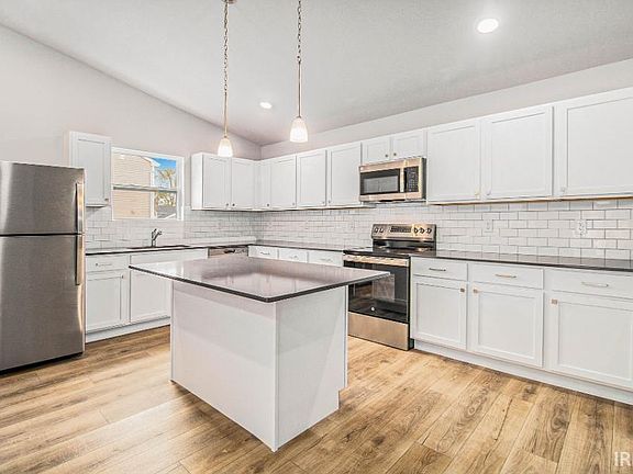 5th image of 53579 Limerick Dr