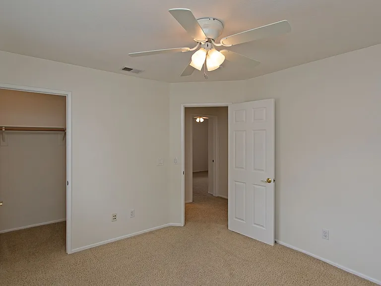 2159 Island Shore Way — Photo 28