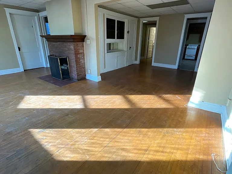 118-20 N 8th Ave E #120 — Photo 3