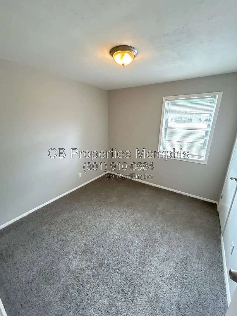 3 bed, 1.5 bath, 1265 sqft, $1,375 — Photo 4