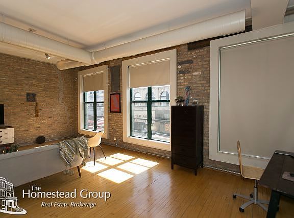 3rd image of 3017 N Lincoln Ave #Second02