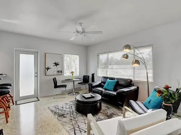 1006 Casuarina Rd APT 7, Delray Beach, FL 33483