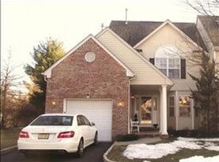 1 Cooper Ln, Millington, NJ 07946