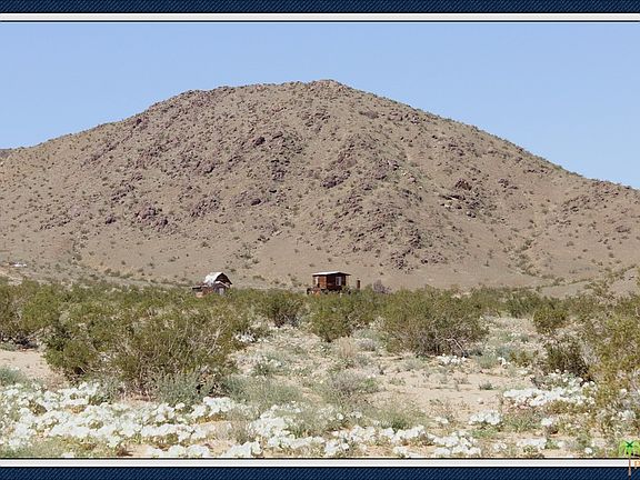 4th image of 68181 Mesa Dr