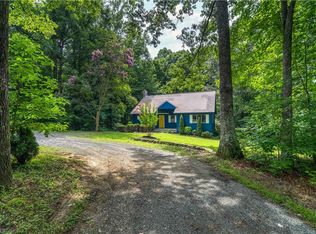 7800 Dennis Rd, Walnut Cove, NC 27052