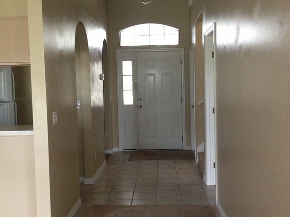 2nd image of 634 Villa Ct