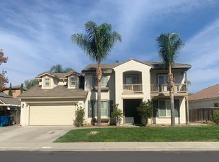 1240 Revelle Dr, Dixon, CA