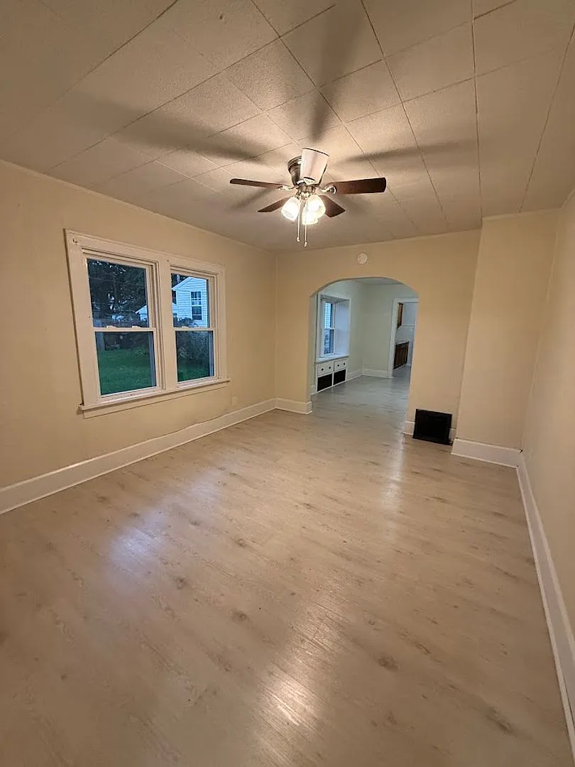 Two bedroom one bathroom home for rent — Photo 3