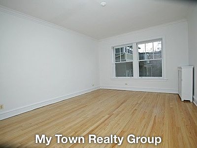 5th image of 4258 N Kedvale Ave APT 1