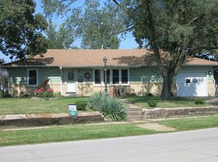 2403 Oakland Ave, Bethany, MO 64424