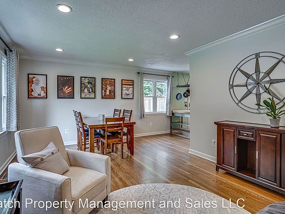 5th image of 3712 Logan Ct