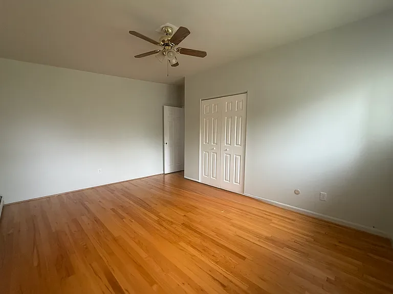 412 S Revena Blvd — Photo 10