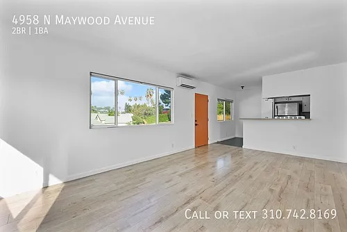 4958 N Maywood Ave Photo 1