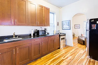 Rented by (Legacy) Elegran