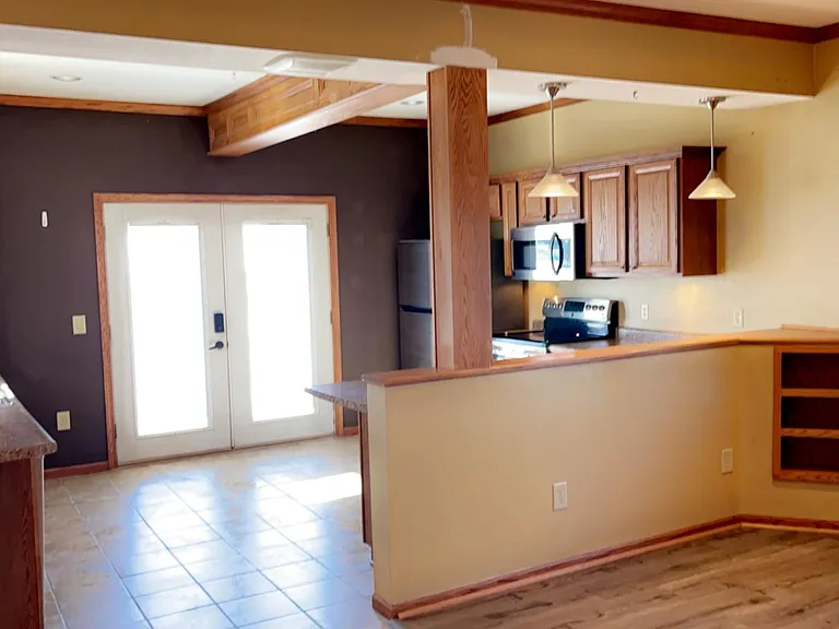 510 S Main St — Photo 11