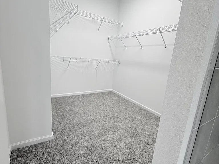 4394 S Longwood Lake Sq — Photo 16