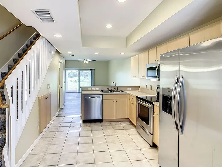 1196 Rio De Janeiro Ave #206F — Photo 12