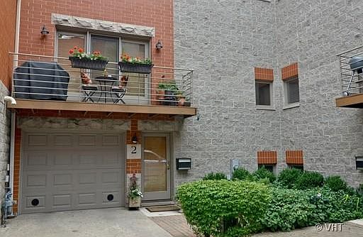 1st image of 860 N Elston Ave Unit 2