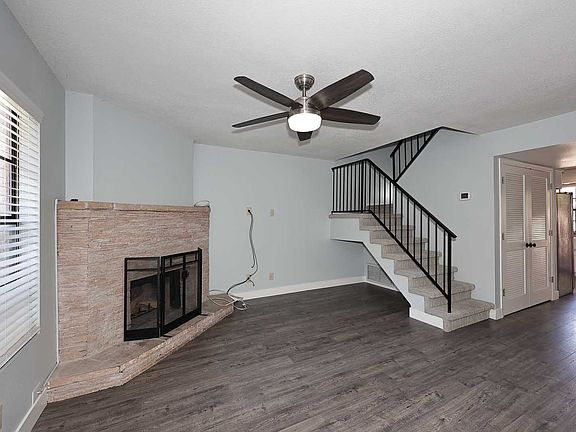 3rd image of 5704 E Aire Libre Ave Unit 1039