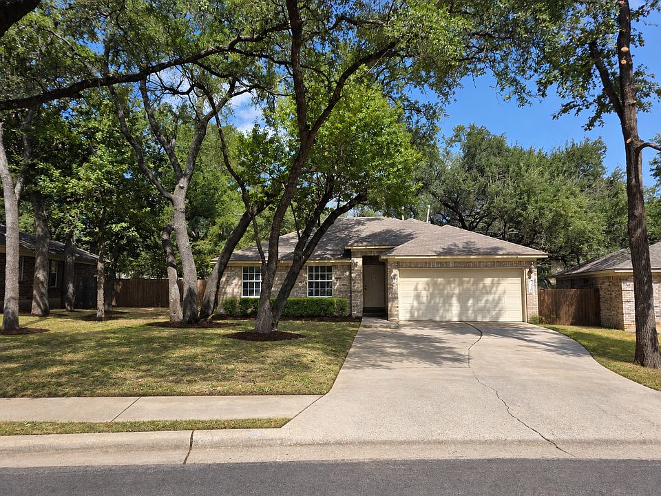 1st image of 7416 Lady Suzannes Ct
