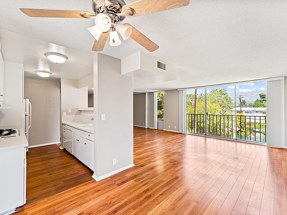 3rd image of 1155 E Del Mar Blvd APT 317