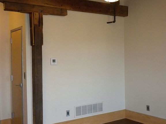 5th image of 101 Orr St APT 208