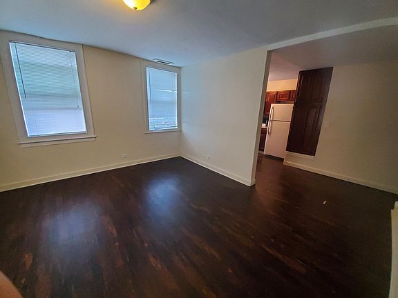 4th image of 25 Clinton St #5