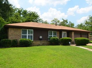 5404 Lee Dr, Arlington, TX 76016