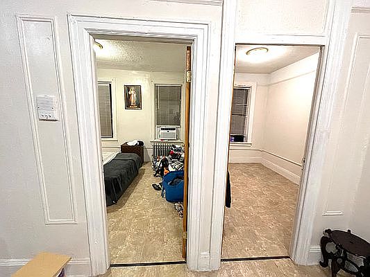 4th image of 2315 28th Ave APT 3