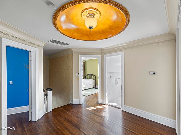 18th image of 3 Northwood Ave