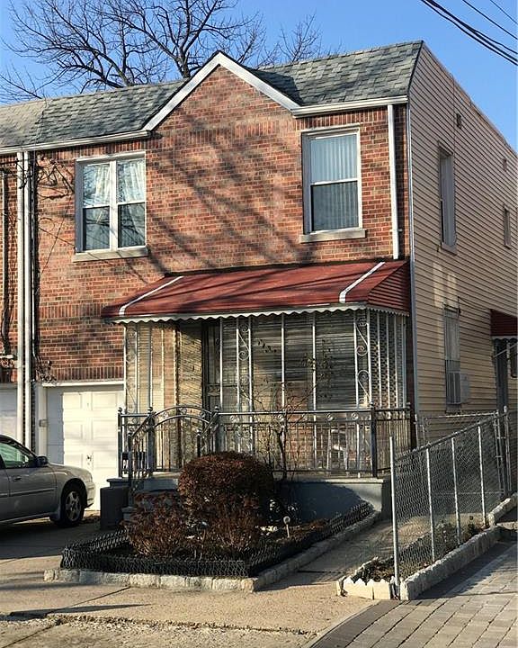 1st image of 2545 Pearsall Ave