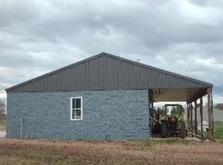 7913 Cedar Grove Rd, Big Sandy, TN 38221