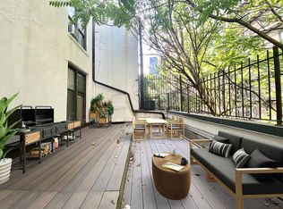 307 W 29th St #3R, New York, NY 10001